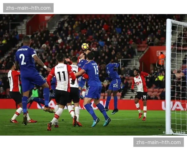 官方：摩纳哥中场福法纳大腿肌肉拉伤，预计缺席四周