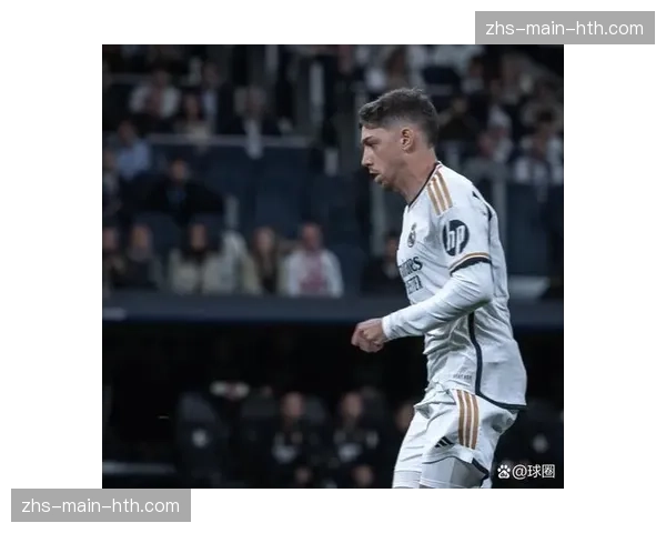 VAR争议再起：皇马vs拜仁关键判罚是否影响比赛结果？